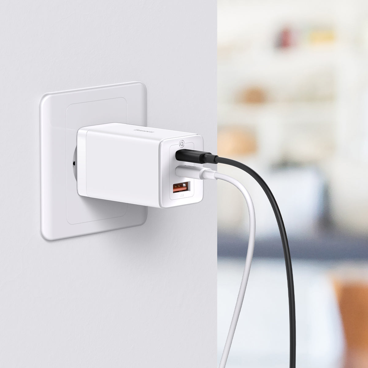 Nabíječka do sítě Baseus GaN5 Pro 65W s USB-C/USB-C kabelem 100W 1m, 1xUSB, 2xUSB-C bílá